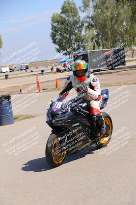 media/Sep-11-2022-Pacific Track Time (Sun) [[cf3de93db2]]/Around the Pits/